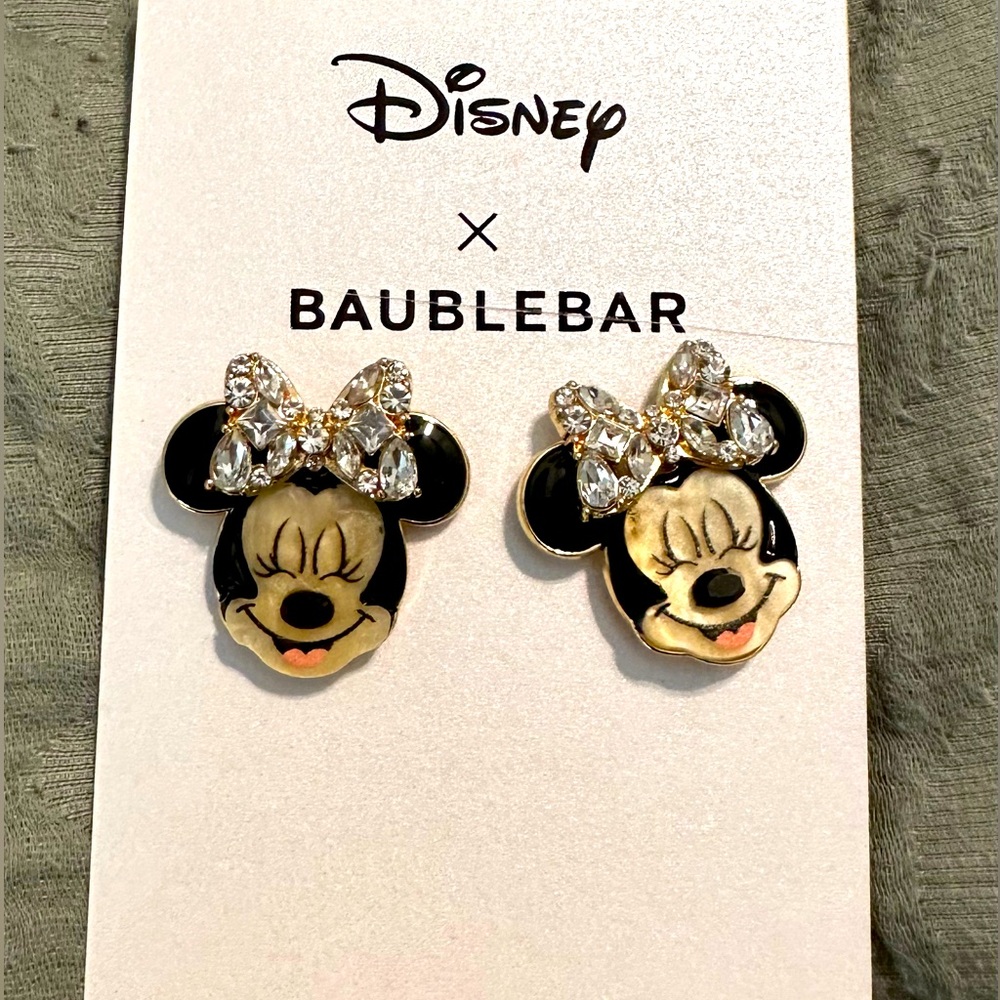NWT Baublebar Disney Minnie Earrings